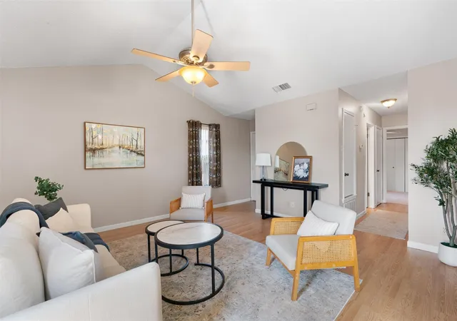 3rd image of 16111 Fitchburg Cir, Pflugerville, TX 78660 | MLS# 4224116