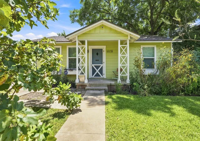 2nd image of 4415 Hank Ave, Austin, TX 78745 | MLS# 1091673