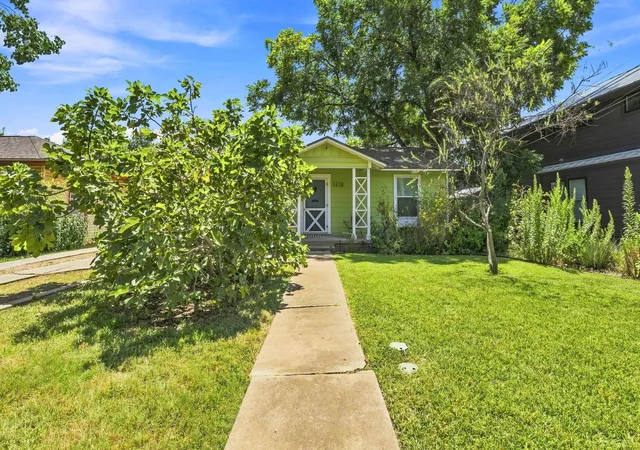3rd image of 4415 Hank Ave, Austin, TX 78745 | MLS# 1091673