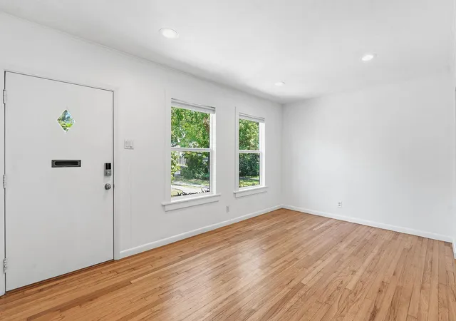 5th image of 4415 Hank Ave, Austin, TX 78745 | MLS# 1091673