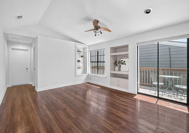 Photo 4 of Condo for sale at 2215 Post Rd #2072, Austin, TX 78704 | MLS# 9852835 | Listing updated on 2026-09-06