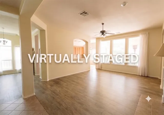 Photo 4 of Single family home for sale at 1801 Vintage Dr, Leander, TX 78641 | MLS# 9661079 | Listing updated on 2026-10-22