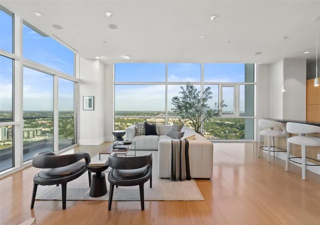 3rd image of 555 E 5Th St #2901, Austin, TX 78701 | MLS# 5057719