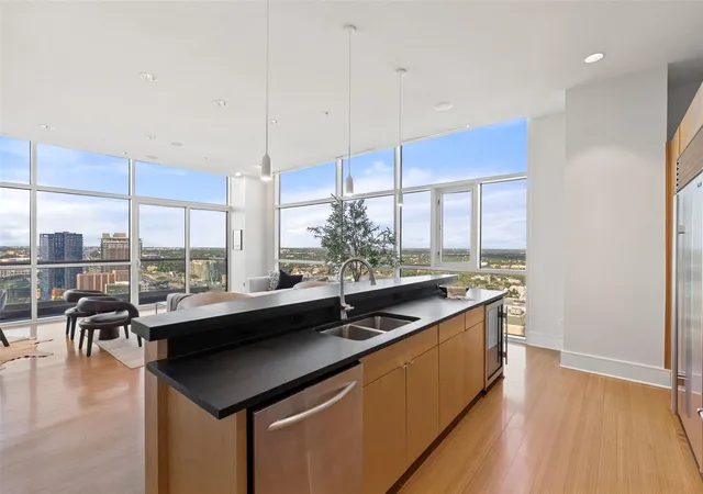 5th image of 555 E 5Th St #2901, Austin, TX 78701 | MLS# 5057719