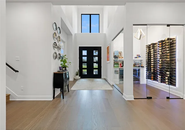 Photo 3 of Mansion for sale at 17917 Davenport Divide Ct, Austin, TX 78738 | MLS# 2446313 | Listing updated on 2026-08-27