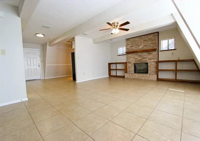 5th image of 3705 Rocky Holw Trl, Georgetown, TX 78628