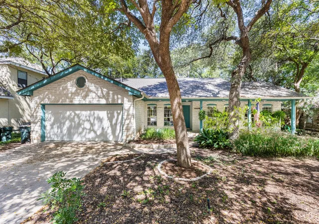 Single family home for sale at 134 Canyon Rd, Georgetown, TX 78628 | MLS# 6231764
