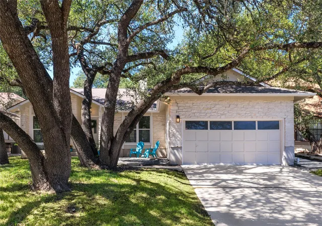 Photo 2 of Single family home for sale at 11908 Bittern Holw, Austin, TX 78758 | MLS# 6464384 | Listing updated on 2026-10-10