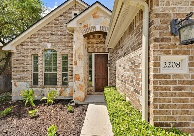 3rd image of 2208 Lookout Range Dr, Leander, TX 78641 | MLS# 5565915