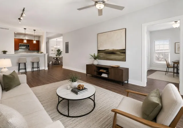 Listing Photo 3 - Condo for sale in building located at 1901 Xing Pl, Austin, TX 78741 - Unit #3101