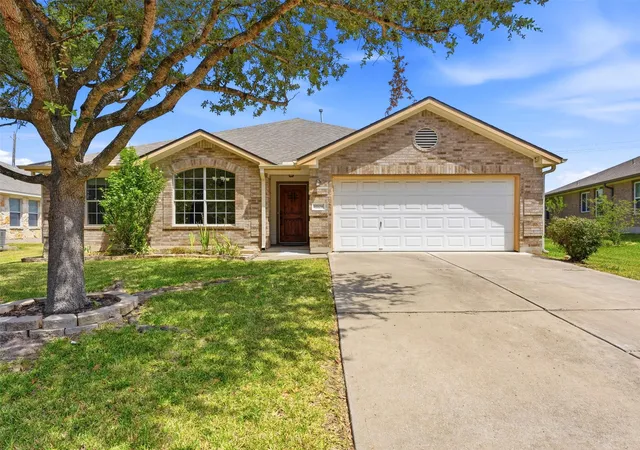 Photo 1 of Single family home for sale at 11108 Harvest Time Dr, Austin, TX 78754 | MLS# 8424105 | Listing updated on 2026-09-19