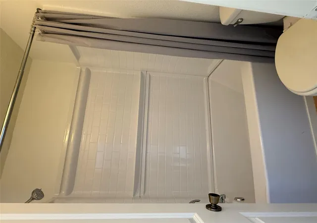 2nd image of 10616 Mellow Mdws Dr, Austin, TX 78750