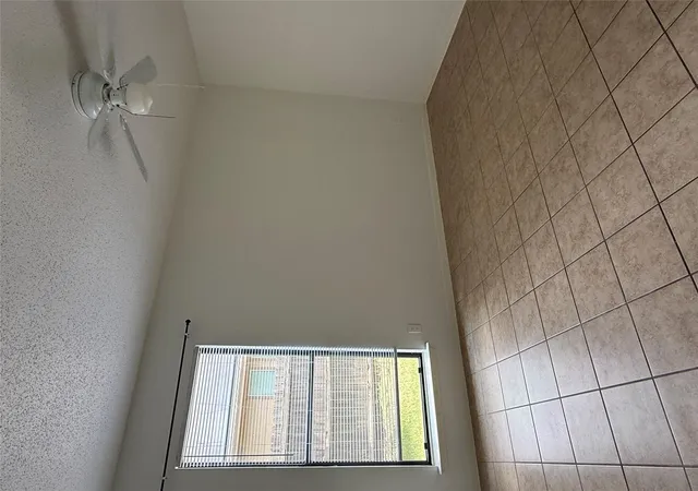 image of 10616 Mellow Mdws Dr, Austin, TX 78750