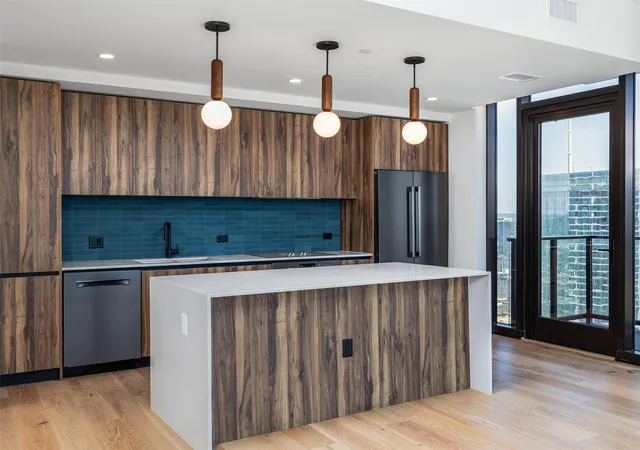 5th image of 84 East Ave #3704, Austin, TX 78701 | MLS# 6287702