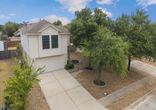 Photo 2 of Single family home for sale at 17411 Valentine Dr, Round Rock, TX 78664 | MLS# 3302888 | Listing updated on 2026-09-25