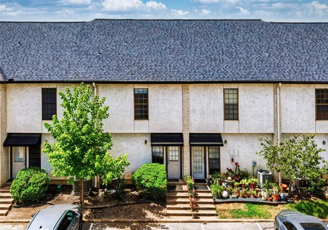 Photo 2 of Condo for sale at 1307 Kinney Ave #140, Austin, TX 78704 | MLS# 2400970 | Listing updated on 2026-09-15
