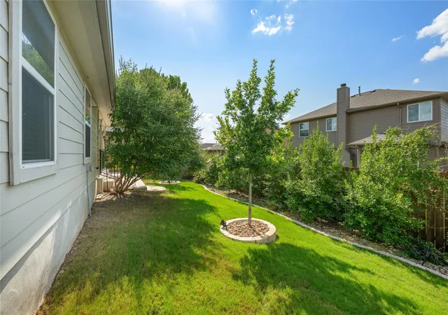 38th image of 308 Moulins Ln, Georgetown, TX 78626 | MLS# 2551393