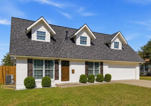 Photo 40 of Single family home for sale at 8100 Stillwood Ln, Austin, TX 78757 | MLS# 2346472 | Listing updated on 2026-08-16