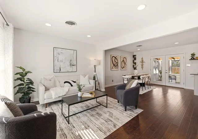 Photo 4 of Single family home for sale at 8100 Stillwood Ln, Austin, TX 78757 | MLS# 2346472 | Listing updated on 2026-08-16