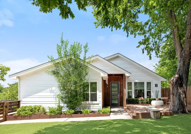 Photo 1 of Condo for sale at 1902 Webberville Rd #B, Austin, TX 78721 | MLS# 8251867 | Listing updated on 2026-09-06