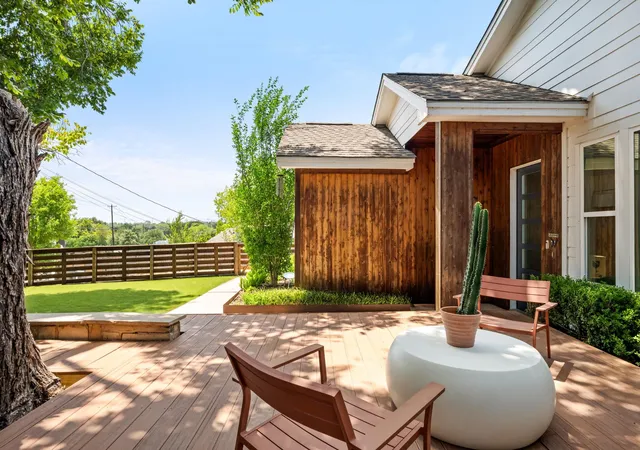 Photo 39 of Condo for sale at 1902 Webberville Rd #B, Austin, TX 78721 | MLS# 8251867 | Listing updated on 2026-09-06