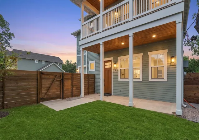 Photo 1 of Single family home for sale at 210 W Mockingbird Ln #1, Austin, TX 78745 | MLS# 1044622 | Listing updated on 2026-09-28