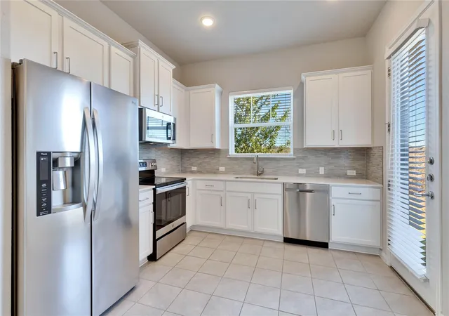 Photo 3 of Single family home for sale at 1015 Vista View Dr #502, Georgetown, TX 78626 | MLS# 6986372 | Listing updated on 2026-08-31