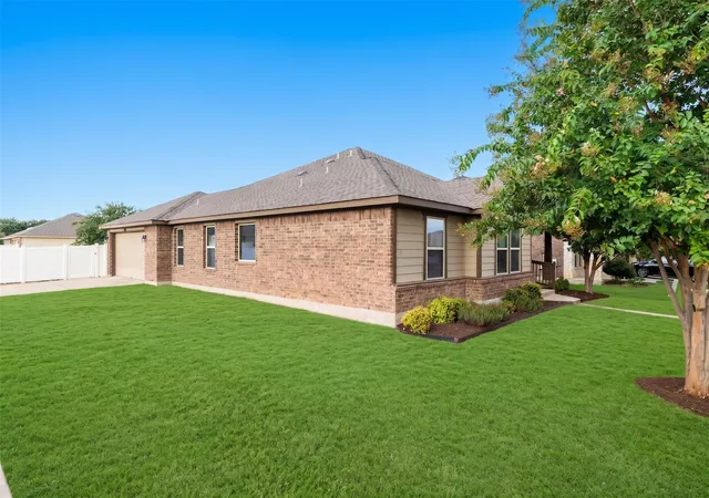 2nd image of 1102 Petroglyph Trl, Pflugerville, TX 78660 | MLS# 1391607