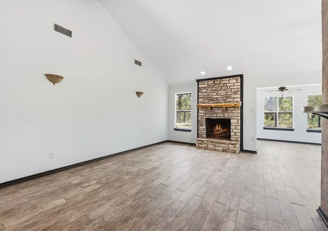 4th image of 4 & 6 Acacia Dr, Wimberley, TX 78676 | MLS# 1599380