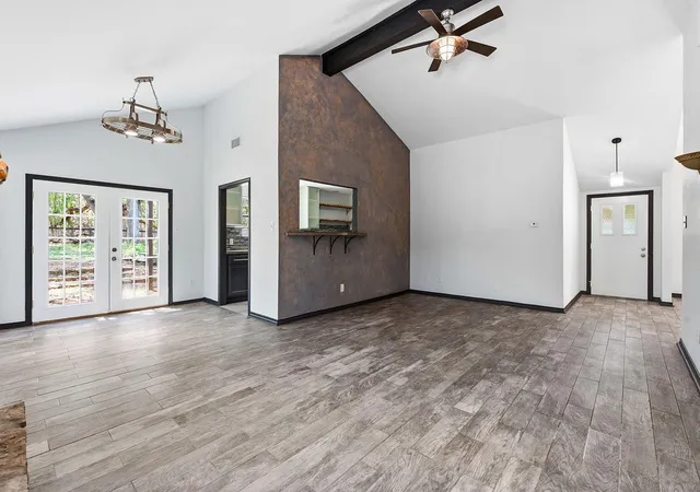 5th image of 4 & 6 Acacia Dr, Wimberley, TX 78676 | MLS# 1599380