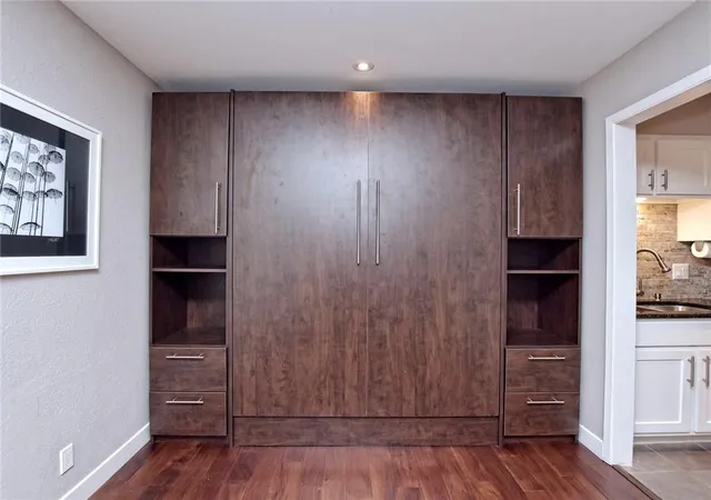 Listing Photo 3 - Condo for sale in building located at 4209 Burnet Rd, Austin, TX 78756 - Unit #101