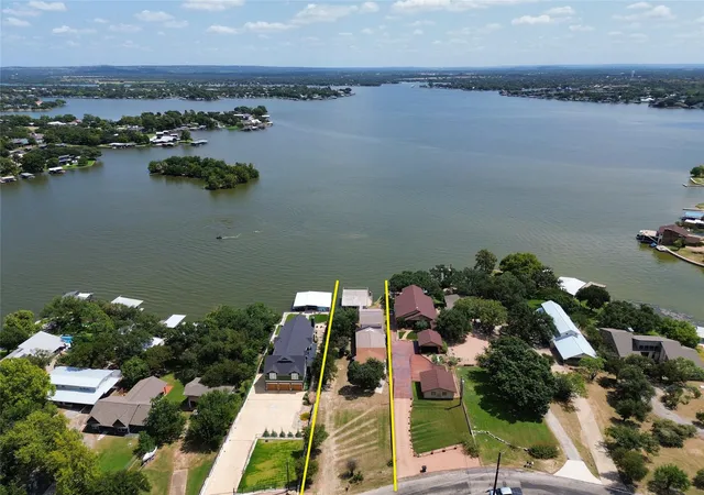 Photo 4 of Single family home for sale at 117 Inspiration Dr, Sunrise Beach, TX 78643 | MLS# 6472122 | Listing updated on 2026-09-01