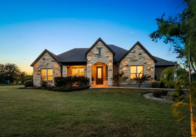 2nd image of 9724 Chamois Wy, Austin, TX 78736 | MLS# 4985467
