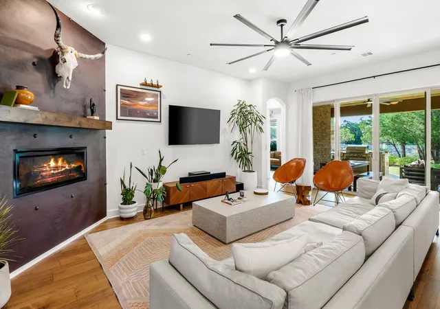 4th image of 9724 Chamois Wy, Austin, TX 78736 | MLS# 4985467