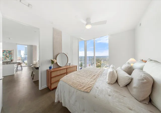 4th image of 313 W 17Th St #2405, Austin, TX 78701 | MLS# 1983544