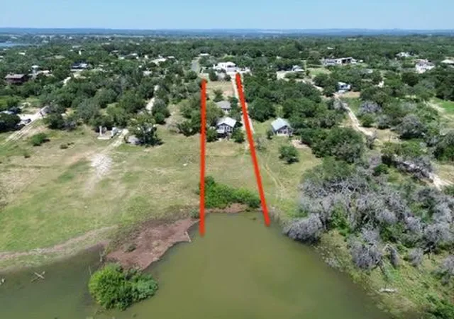 2nd image of 24909 Lake View Dr, Spicewood, TX 78669 | MLS# 8946752