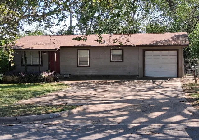 2nd image of 601 Orland Blvd, Austin, TX 78745 | MLS# 3382830