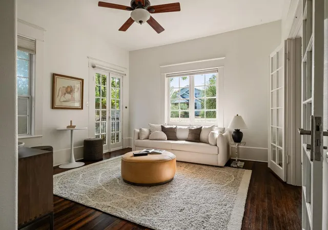 5th image of 1105 Travis Heights Blvd, Austin, TX 78704 | MLS# 7684852