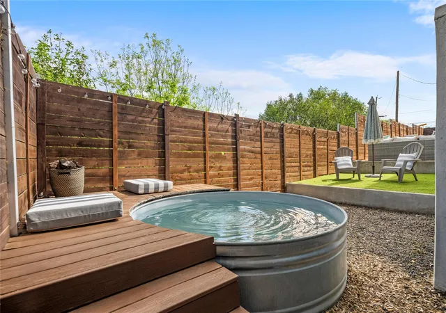 Photo 2 of Condo for sale at 4400 Mount Vernon Dr #B, Austin, TX 78745 | MLS# 6901334 | Listing updated on 2026-10-07