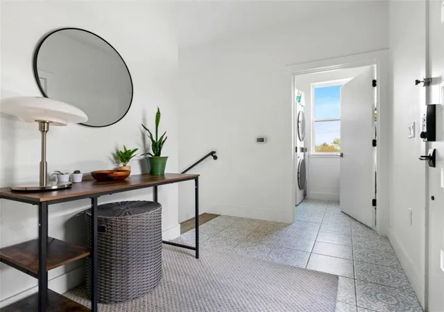 2nd image of 4400 Mount Vernon Dr, Austin, TX 78745