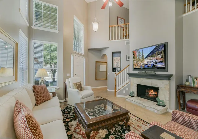 Photo 3 of Condo for sale at 7901 Southwest Pkwy #40, Austin, TX 78735 | MLS# 2041937 | Listing updated on 2026-09-23