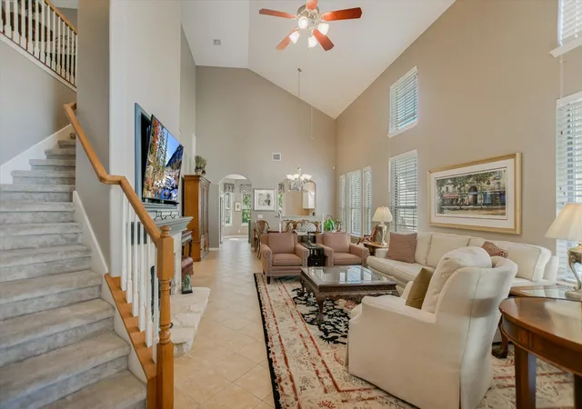 Photo 3 of Condo for sale at 7901 Southwest Pkwy #40, Austin, TX 78735 | MLS# 2041937 | Listing updated on 2026-09-23