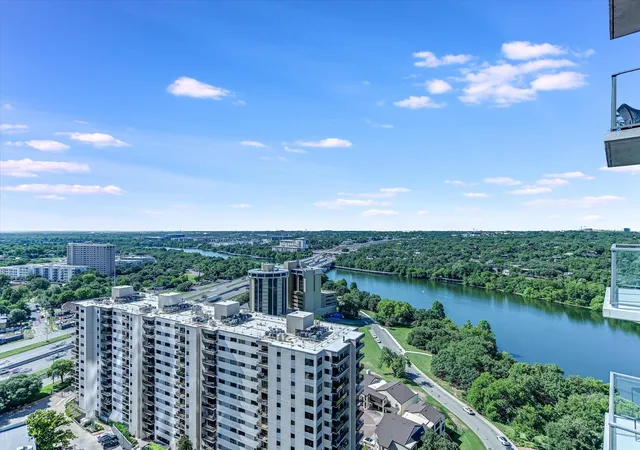 20th image of 44 East Ave #1909, Austin, TX 78701 | MLS# 5843875