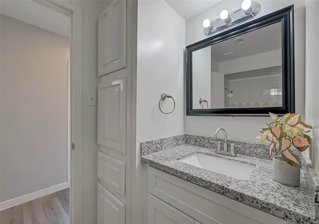 31st image of 10826 Lynbrook Dr, Houston, TX 77042 | MLS# 9073769