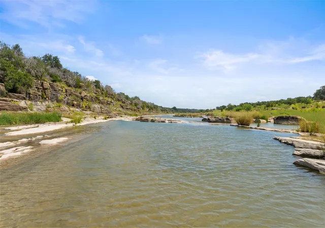 Photo 1 of Land for sale at 960 Gipson Rd, Johnson City, TX 78636 | MLS# 9793922 | Listing updated on 2026-08-10