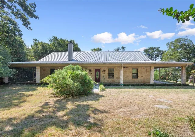 5th image of 860 Lcr 794, Groesbeck, TX 76642 | MLS# 5857152