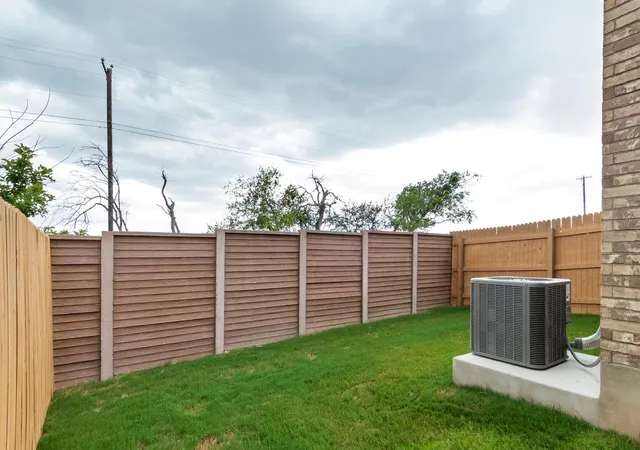 26th image of 132 Whinny Wy, Georgetown, TX 78626 | MLS# 5177942