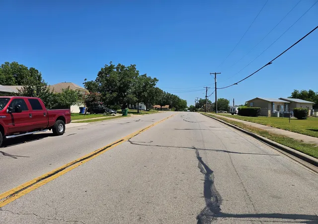 3rd image of 603 S Railroad Ave, Pflugerville, TX 78660 | MLS# 3606828