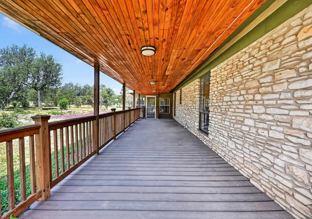 4th image of 29 Country Oaks Dr, Buda, TX 78610 | MLS# 3559921
