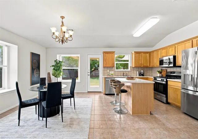 Photo 4 of Single family home for sale at 3321 Blue Ridge Dr, Round Rock, TX 78681 | MLS# 6055163 | Listing updated on 2026-10-10